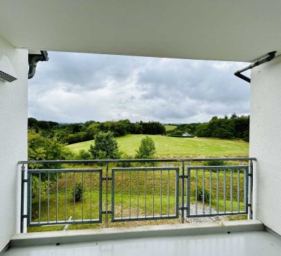 Großzügige 3-Zimmer-Wohnung im Erdgeschoss mit Balkon