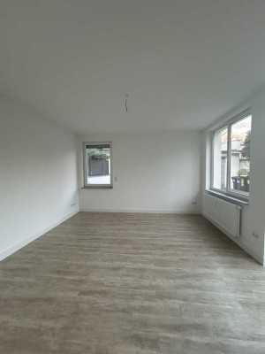 Moderne Neubauwohnung (70 m²) mit PKW-Stellplatz & Einbauküche in Hastedt