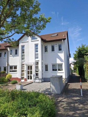 RESERVIERT Ansprechendes Reihenendhaus mit vielen Extras