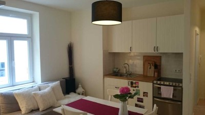 MÖBLIERT MIT SCHNITT UND STELLPLATZ !