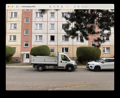 Renditechance! 4-Zimmer-Wohnung sanierungsbedürftig & günstig im Einkauf