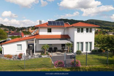 Sonnenverwöhnte Stadtvilla mit Ausblick