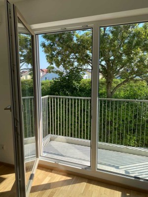 Helles, sonniges 1-Zi-Apartment mit Balkon und Einbauküche