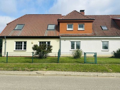 Reihenmittel und Reihenendhaus mit tollem Grundstück als Familienwohnsitz oder Mehrgenerationenhaus