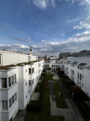 Hochwertig ausgestattete Garconniere mit Loggia nähe Ars Electronica Center