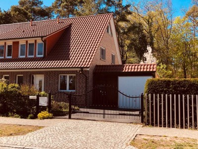 Doppelhaushälfte