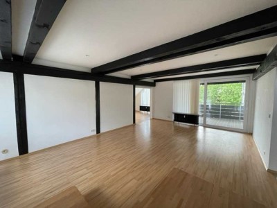 RESERVIERT Großzügige OG Wohnung in bester Lage mit  Terasse in Syke