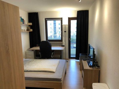 Komfort-Appartement mit Südbalkon und Tiefgarage - möbliert, uninähe