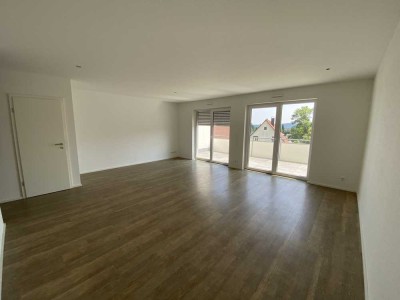 Sehr schöne 2-Zimmer-Wohnung mit großem Balkon