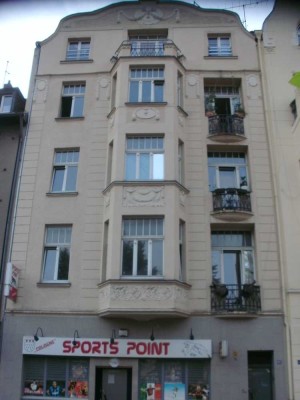 Schöne 3 Zimmer Altbau-Wohnung in Köln-Mülheim