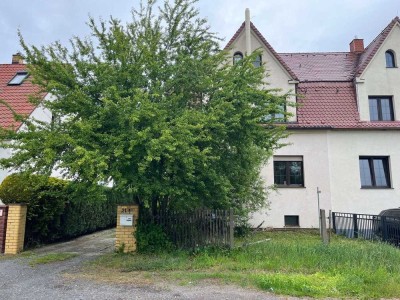 Doppelhaushälfte mit großem Grundstück in Leipzig Holzhausen