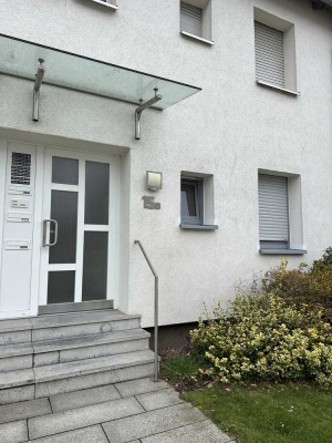 ANFRAGESTOPP. Schroufstraße 15a, 52078 Aachen