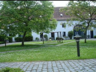 Rarität - Geschmackvolle, gepflegte 2-Raum-DG-Wohnung in Köln Roggendorf/Thenhoven