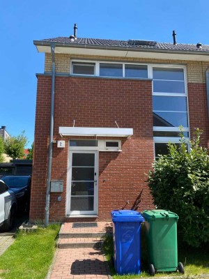 Reihenendhaus mit Garten, 5 Zimmer & ausbaufähigem Vollkeller in Bestlage Blankenfelde-Mahlow