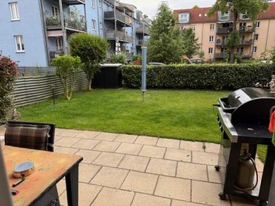 Super schöne  3 Zimmer mit Terrasse und Garten