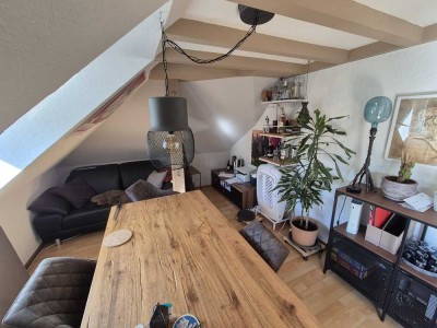 Charmante 2-Zimmer-Mansardwohnung mit Balkon in Gevelsberg