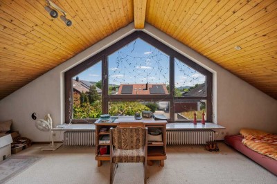 TOP ANGEBOT!~ Großzügiges Zuhause mit Garten, Doppelgarage & Toplage in WN-Beinstein"