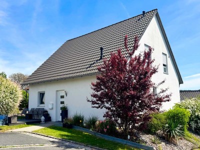 Gepflegtes Einfamilienhaus mit Garage in Cham