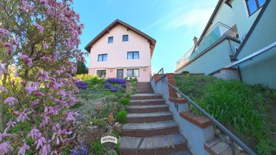 "Traumhaus für 1,2 oder 3 Generationen"