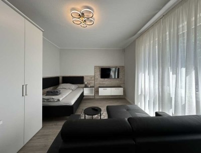 *01.08.* Neu renoviertes Single-Apartment, möbliert & ausgestattet, Aschaffenburg zentrale Lage