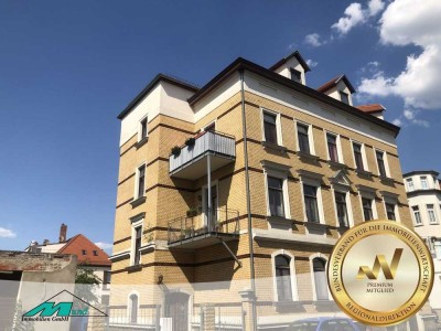 herrlich geschnittene 2 Zimmer Wohnung mit 72 m² und zwei Balkonen ab Oktober zu vermieten
