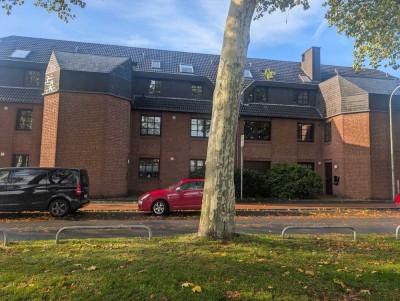 Maisonette-Mietwohnung mit ca. 20 m² großen Dachterrasse und Kamin