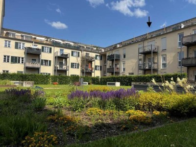 Großzügige 3 ZKnB Wohnung mit Balkon - günstig für Münchenpendler !!