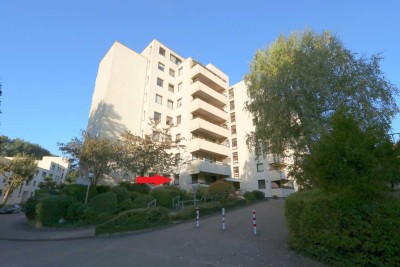 Im Herzen von Bad Schwartau!
Gut geschnittene 1-Zimmer-Whg. mit ca. 43m² und gr. Balkon