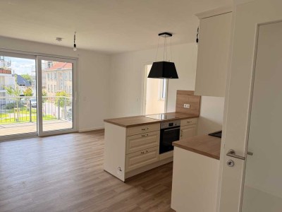 NEUBAU�Idyllische 4-Zi. Wohnung im Grünen  �mit Sonnenuntergang�wenn sie scheint��