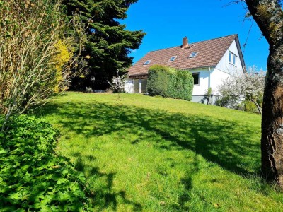 Einfamilienhaus mit Einliegerwohnung