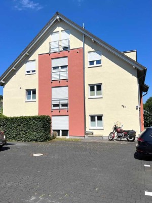 Stilvolle, neuwertige 3-Raum-Maisonette-Wohnung mit gehobener Innenausstattung mit EBK in Paderborn