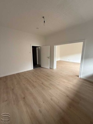 Vollständig renovierte Wohnung mit 4,5-ZKB & Balkon in Saarbrücken *Provisionsfrei*