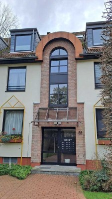 Stilvolle Galeriewohnung mit EBK im Hildener Norden