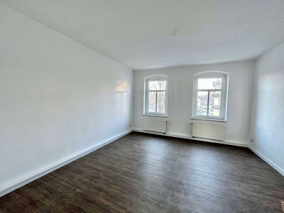 Tolle 5-Raum-Maisonette-Wohnung mit Carport, Gartenfläche und 2 Bädern zu vermieten