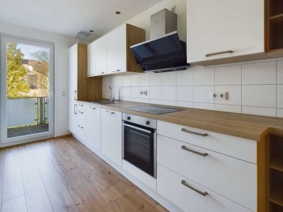E-Rüttenscheid - 2-Zimmer-Dachgeschosswohnung mit Balkon u. Einbauküche