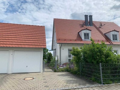 Doppelhaushälfte mit Garten, zwei Terrassen und Garage in Jetzendorf zu verkaufen!