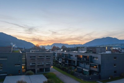 2-Zimmer-Penthouse mit Bergblick – Anlegerwohnung mit Terrasse &amp; sofort vermietbar