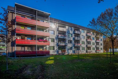 Schicke 3-Zimmer-Wohnung im modernisierten Wohngebiet //1.OG. , Links
