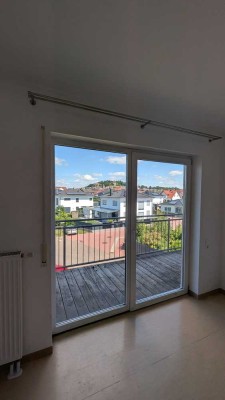 Schöne 2 Zimmer-Wohnung im gepflegten Wohnhaus