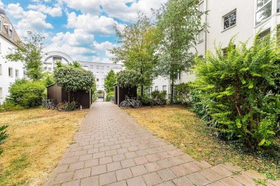 HEGERICH: Charmante 2-Zimmer-Erdgeschosswohnung mit Duplex-Stellplatz in zentraler Lage von Fürth