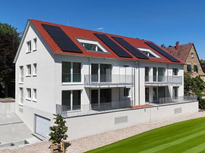 ERSTBEZUG - GROSSZÜGIGE EG WOHNUNG MIT TERRASSE UND GARTENANTEIL IN HN-OST