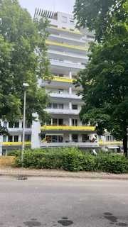 Sehr schöne 3 Zimmer Wohnung im Grünen von Stgt.-Botnang