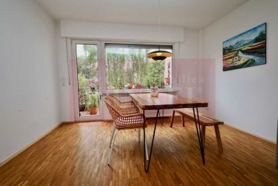 Möblierte und löffelfertige 4-Zimmerwohnung mit Balkon in Bonn-Rüngsdorf