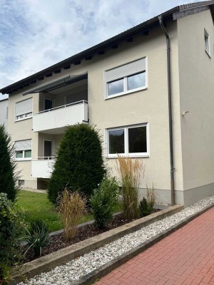 4-Zimmer-Mietwohnung mit Balkon