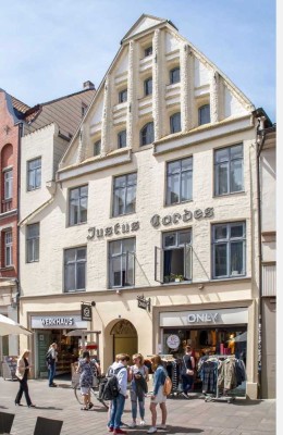 Große Bäckerstraße - Sanierte 4 Zimmerwohnung im Herzen der Innenstadt zu vermieten -  WG geeignet