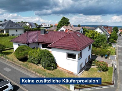 Imposanter Bungalow mit großer Einliegerwohnung in Toplage