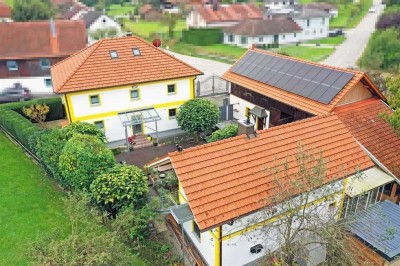 Topsaniertes Juwel – Harmonie und Einmaligkeit im Dreiseithof in der Nähe von Passau im Rottal