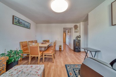 Wohnoase in Mutters: Großzügiges Mehrfamilienhaus mit 3 charmanten Wohnungen – Ideal für Großfamilien!
