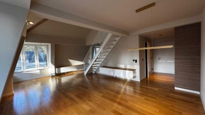 Erstbezug nach Sanierung: Exklusive 2-Zimmer-Maisonette-Wohnung mit geh. Innenausstattung