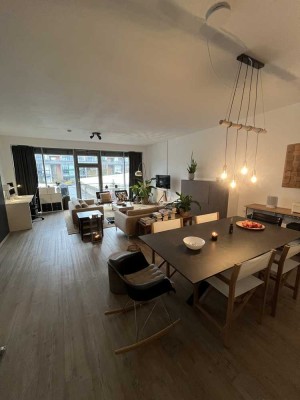 Moderne 1-Zimmer-Atelierwohnung mit Balkon in Hürth-Efferen